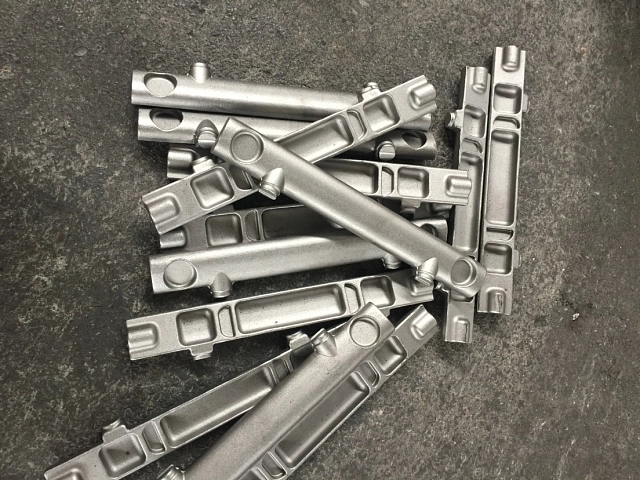 Výkovky - zápustkové